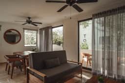 Digital Nomad Haven w/ 2 Pools, Gym, Coworking - Image 3