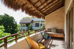 Tulum Penthouse: Rooftop Hot Tub & Pool Access - Image 2