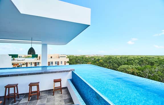 Luxury 2-Story Penthouse with Private Pool in Zama - Image 5