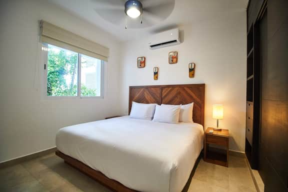 Premium Condo with 2 Pools, Gym, Yoga Deck & BBQ - Image 4