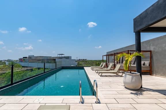 Tulum Studio: Rooftop Pool & Padel Court Access - Image 3