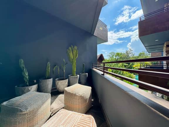 Premium Condo w/ Rooftop Pool & Gym in Aldea Zama - Image 3