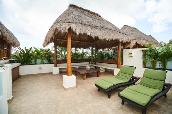 Tulum Penthouse: Rooftop Hot Tub & Pool Access - Image 5