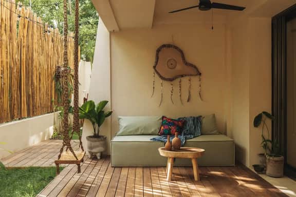 Jungle Retreat w/Rooftop Pool & Panoramic Views - Image 2