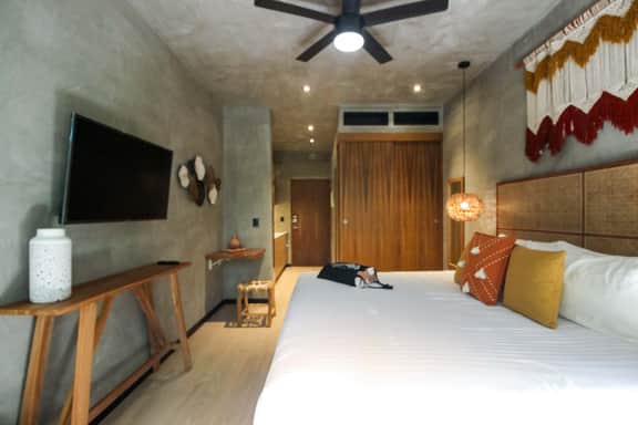 Tulum Centro Luxury Studio w/ Balcony & Roof Pool - Image 5